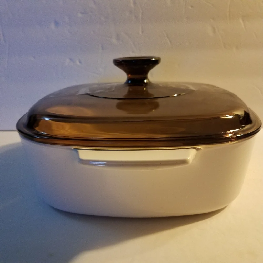 Corningware Garden Harvest 2 QT w Lid